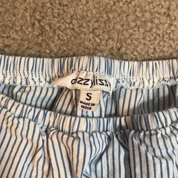 Top - Picture 2 of 2